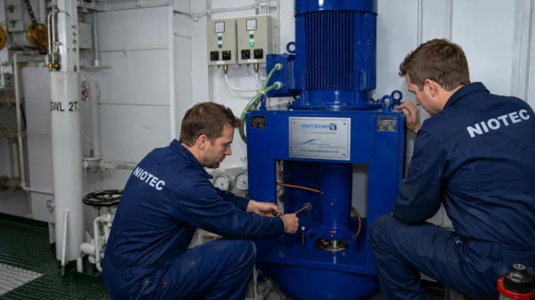 Replacement pump installed — 2013